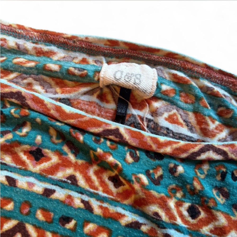 Multicolor Patterned Women's Top - Picture 2 of 2